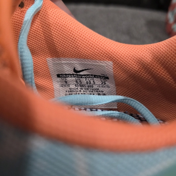 Nike Women's Blue and Orange Athletic Shoes - Picture 3 of 7